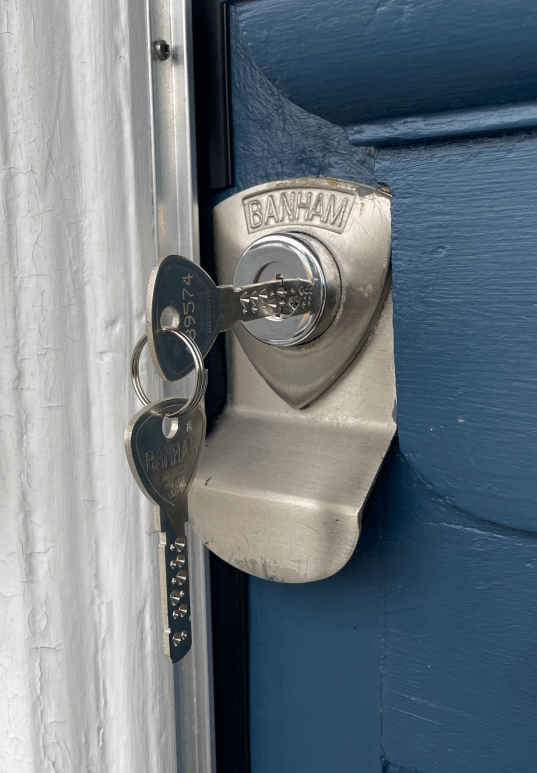 streatham locksmith new door lock